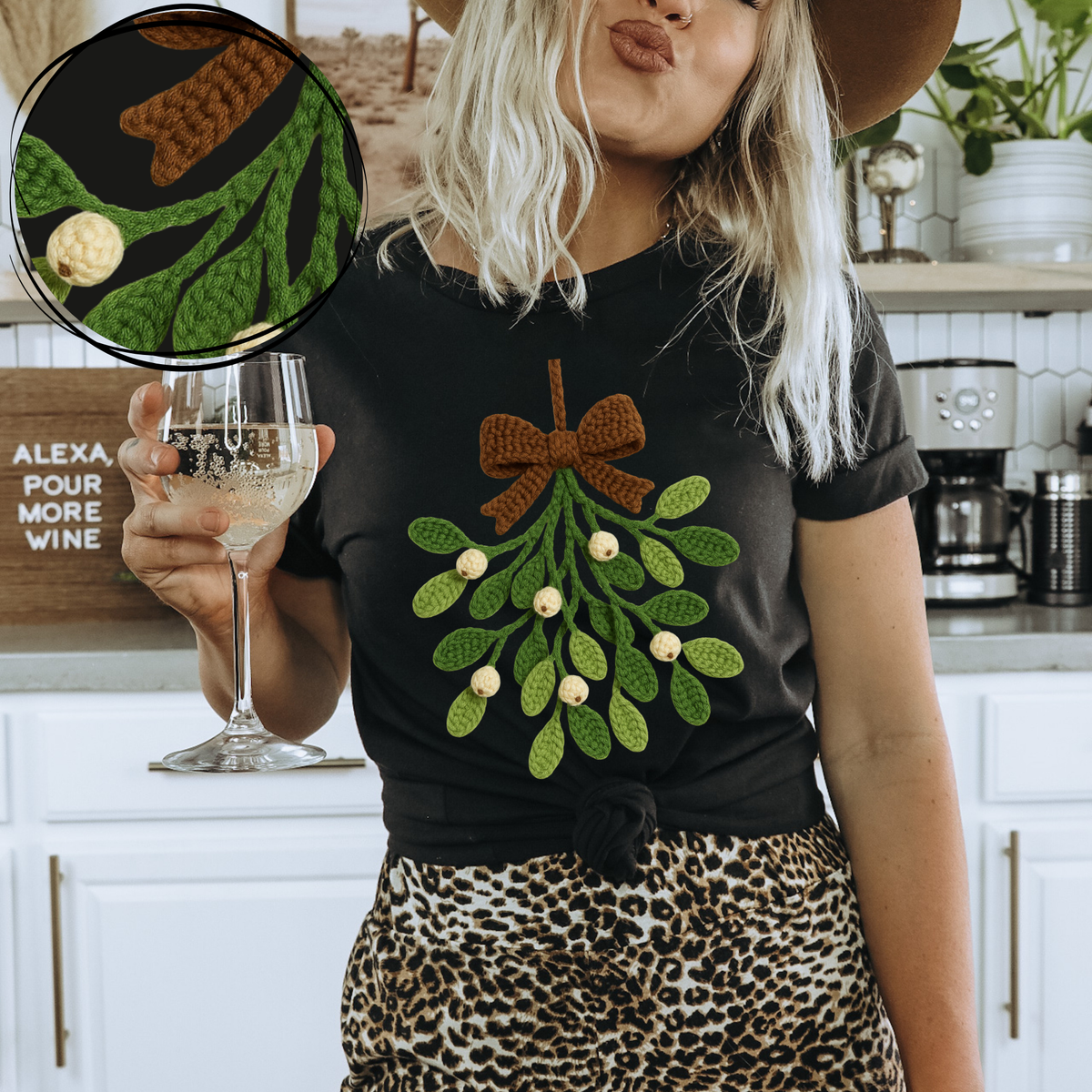 Brown Bow & Mistletoe 3D Yarn Style Christmas Digital Download, PNG